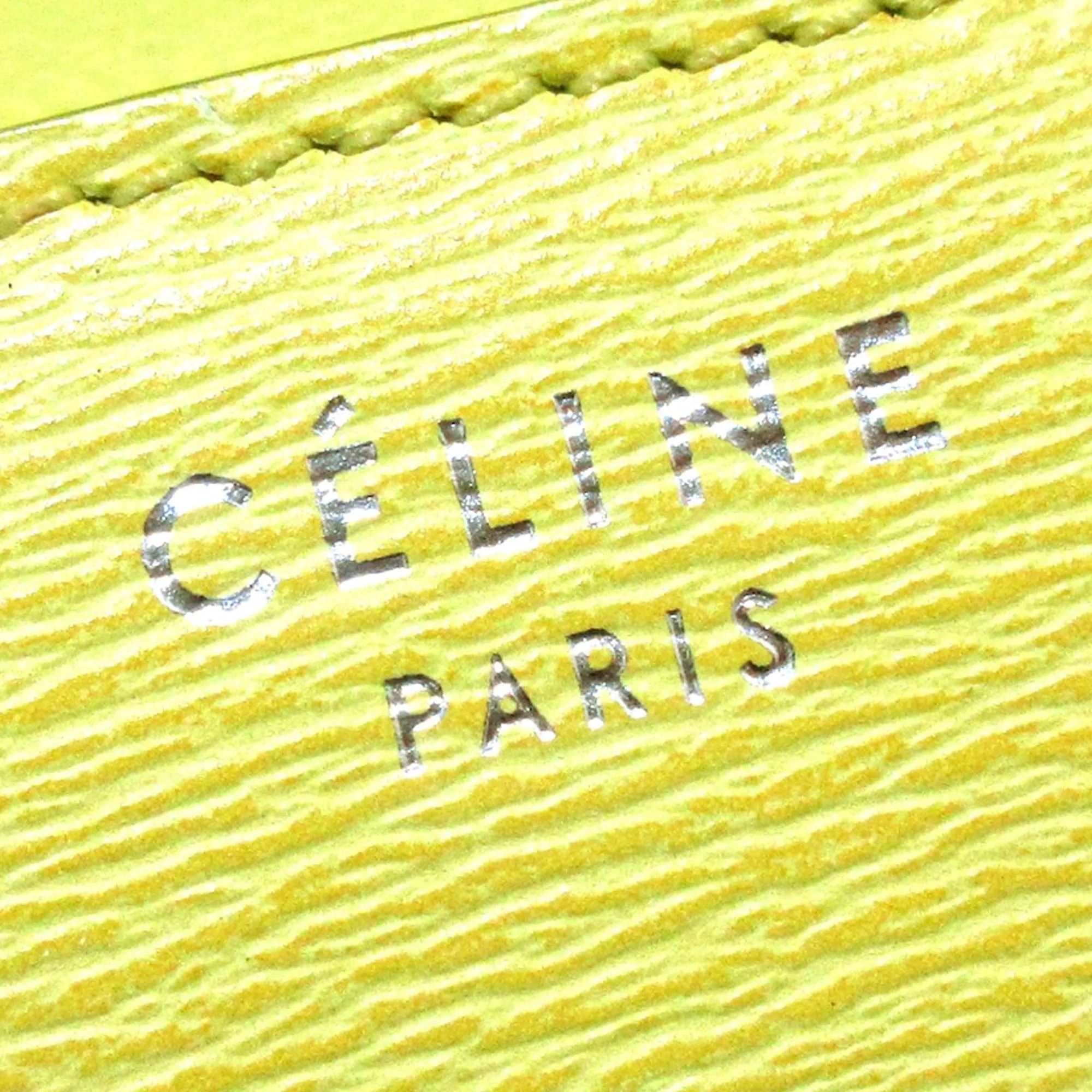 Celine Classic Box (SHG-35971)