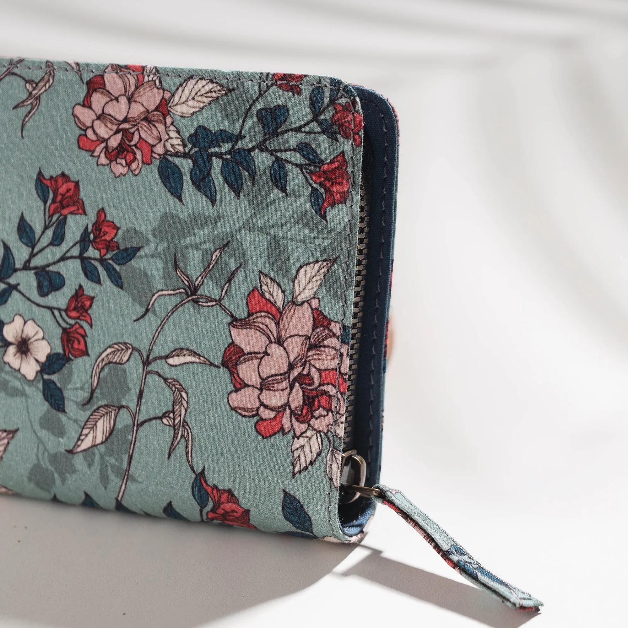 Green - Floral Printed Handcrafted Wallet